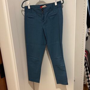 Cartonnier Blue Trousers
